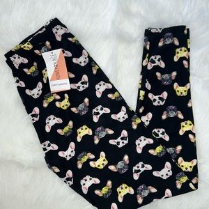 Honey and Lace Curvy Leggings. Black with Dog print